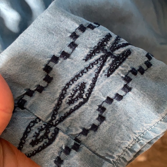 NWT Embroidered Denim Off Shoulder Dress - Picture 3 of 3